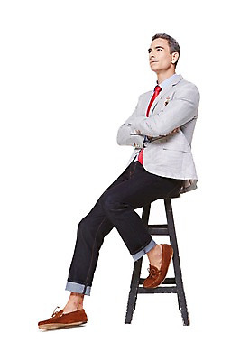 포토 JPG 스튜디오촬영 전신 서양인 해외기획촬영 응시 남자 2013년태국 40대 중년 생각 의자 비즈니스 중년라이프 실내 한명 누끼 사람 앉기 옆모습 캐주얼 비즈니스라이프 팔짱 비즈니스맨 중년남자한명만 국내포토 외국인 1 라이프스타일 시선 옷 뷰포인트 가구 모션 성인 내부 직장인 남자한명만 중년남자만 파일형식