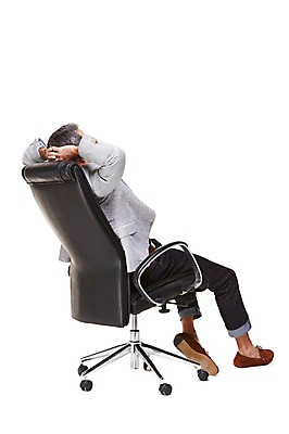 포토 JPG 스튜디오촬영 전신 서양인 해외기획촬영 남자 2013년태국 40대 중년 의자 비즈니스 중년라이프 휴식 실내 한명 누끼 사람 앉기 뒷모습 캐주얼 비즈니스라이프 비즈니스맨 중년남자한명만 국내포토 외국인 1 라이프스타일 옷 뷰포인트 가구 컨셉 모션 성인 내부 직장인 남자한명만 중년남자만 파일형식