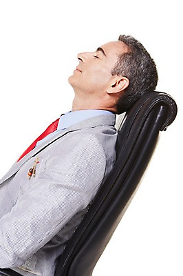 포토 JPG 스튜디오촬영 서양인 해외기획촬영 남자 2013년태국 40대 중년 의자 비즈니스 중년라이프 휴식 실내 한명 누끼 사람 앉기 상반신 옆모습 캐주얼 비즈니스라이프 눈감음 비즈니스맨 중년남자한명만 국내포토 외국인 1 라이프스타일 옷 뷰포인트 가구 컨셉 모션 성인 내부 직장인 남자한명만 중년남자만 파일형식