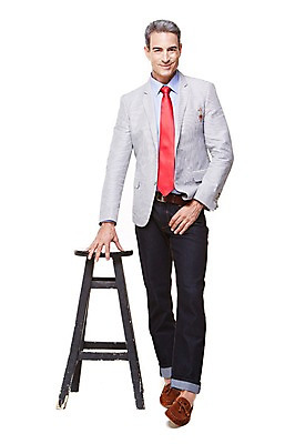 포토 JPG 스튜디오촬영 전신 서양인 해외기획촬영 남자 2013년태국 40대 중년 의자 비즈니스 중년라이프 실내 한명 서기 웃음 누끼 사람 앞모습 캐주얼 비즈니스라이프 비즈니스맨 중년남자한명만 국내포토 외국인 1 라이프스타일 옷 뷰포인트 가구 모션 표정 성인 내부 직장인 남자한명만 중년남자만 파일형식