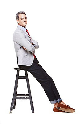 포토 JPG 스튜디오촬영 전신 서양인 해외기획촬영 남자 2013년태국 40대 중년 의자 비즈니스 중년라이프 실내 한명 웃음 누끼 사람 앉기 옆모습 캐주얼 비즈니스라이프 팔짱 비즈니스맨 중년남자한명만 국내포토 외국인 1 라이프스타일 옷 뷰포인트 가구 모션 표정 성인 내부 직장인 남자한명만 중년남자만 파일형식