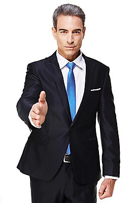 포토 JPG 스튜디오촬영 서양인 해외기획촬영 남자 2013년태국 40대 중년 비즈니스 모션 중년라이프 악수 실내 한명 서기 누끼 사람 정장 상반신 앞모습 비즈니스라이프 비즈니스맨 손내밀기 중년남자한명만 국내포토 외국인 1 라이프스타일 옷 뷰포인트 손짓 성인 내부 직장인 남자한명만 중년남자만 파일형식