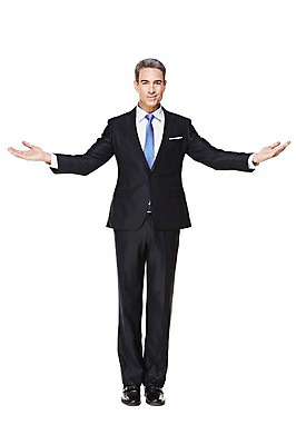 포토 JPG 스튜디오촬영 전신 서양인 해외기획촬영 남자 2013년태국 40대 중년 비즈니스 모션 중년라이프 팔벌리기 실내 한명 서기 웃음 누끼 사람 정장 손짓 앞모습 비즈니스라이프 비즈니스맨 중년남자한명만 국내포토 외국인 1 라이프스타일 옷 뷰포인트 표정 성인 내부 직장인 남자한명만 중년남자만 파일형식