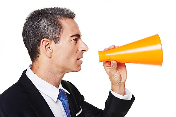 포토 JPG 스튜디오촬영 서양인 해외기획촬영 남자 2013년태국 40대 중년 비즈니스 모션 중년라이프 실내 한명 들기 누끼 사람 정장 상반신 옆모습 비즈니스라이프 확성기 외침 비즈니스맨 알림 중년남자한명만 국내포토 외국인 1 라이프스타일 옷 뷰포인트 성인 내부 소리 직장인 남자한명만 중년남자만 파일형식