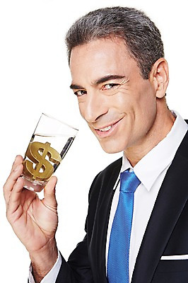 포토 JPG 스튜디오촬영 서양인 해외기획촬영 남자 2013년태국 40대 중년 비즈니스 모션 중년라이프 잔 실내 한명 웃음 들기 누끼 사람 정장 상반신 옆모습 컵 물 금융 경제 비즈니스라이프 달러 비즈니스맨 화폐기호 물컵 중년남자한명만 국내포토 자연요소 외국인 1 라이프스타일 식기 기호 옷 뷰포인트 돈 표정 성인 내부 직장인 화폐 남자한명만 중년남자만 파일형식