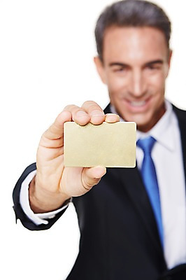 포토 JPG 스튜디오촬영 서양인 해외기획촬영 배너 남자 2013년태국 40대 중년 비즈니스 모션 중년라이프 명함 사각프레임 광고판 실내 한명 웃음 들기 사람 정장 상반신 앞모습 아웃포커스 비즈니스라이프 비즈니스맨 알림 중년남자한명만 국내포토 카드프레임 외국인 1 라이프스타일 옷 뷰포인트 프레임 알림판 촬영기법 표정 성인 내부 사각형 직장인 판 남자한명만 중년남자만 파일형식