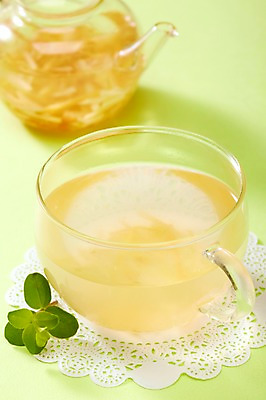 포토 JPG 스튜디오촬영 음료 과일 주전자 디저트 실내 근접촬영 사람없음 아웃포커스 컵 차 찻잔 컵받침 겨울음식 겨울간식 모과 모과차 과일차 국내포토 식기 음식 뷰포인트 겨울 주방용품 잔 촬영기법 내부 차_음료 받침대 파일형식