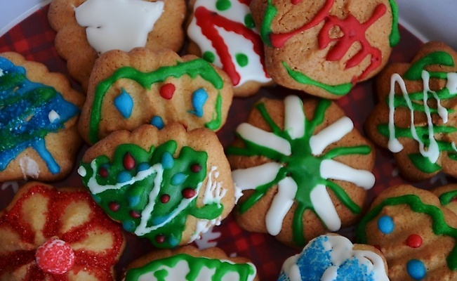 포토 JPG 해외이미지 나무 전통 음식 백그라운드 크리스마스 휴가 디저트 사람없음 장식 갈색 쿠키 얼음 달콤 설탕 굽기 핸드메이드 해외202004 해외포토 자연요소 식물 기념일 컬러 맛 구이 파일형식 이미지허브