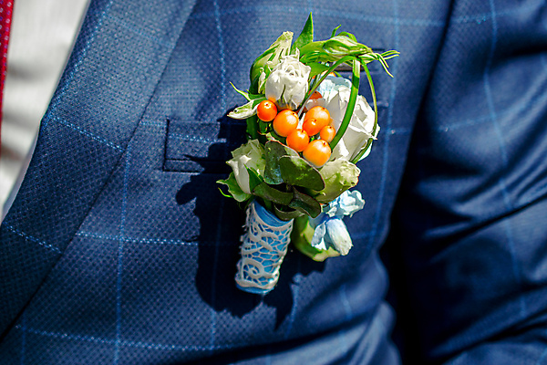 포토 JPG 해외이미지 손 드레스 남자 꽃 음식 분홍색 꽃다발 결혼 잎 꽃무늬 자연 결혼식 넥타이 사랑 사람 정장 턱시도 사람없음 장식 빨간색 초록색 장미 검은색 봄 흰색 축하 다발 배열 해외202004 해외포토 식물 잡화 옷 계절 감정 컬러 컨셉 무늬 이벤트 신체부위 생태계 파일형식 이미지허브