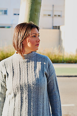 포토 JPG 해외이미지 학생 손 응시 여자 백그라운드 인터넷 텍스트 통신 성공 모바일 새로움 갈색머리 세포 한명 사람 성인 스마트폰 핸드폰 독서 흰색 잡기 오픈 입 메시지 스마트 긍정 충격 부름 타입 고립 문자메시지 셀룰러 해외202004 해외포토 1 헤어스타일 시선 컬러 컨셉 모션 신체부위 전자제품 스마트기기 파일형식 이미지허브