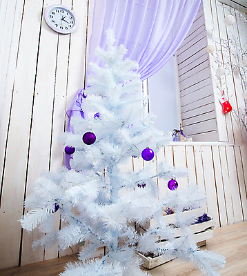 포토 JPG 해외이미지 나무 디자인 계절 별 리본 벽 백그라운드 크리스마스 겨울 공 휴가 전등 새로움 주택 기념 실내 선물 사람없음 내부 장식 상자 컬러풀 크리스마스트리 산타클로스 축제 방 흰색 축하 소나무 야간 12월 연도 벽난로 해외202004 해외포토 자연요소 식물 기념일 컬러 컨셉 조명 건물 날짜 파일형식 이미지허브