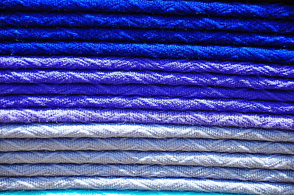 포토 JPG 해외이미지 전통 문화 여행 사람없음 파란색 쇼핑 직물 남아메리카 시장 원주민 담요 에콰도르 수공예 양모 짜기 핸드메이드 해외202004 해외포토 컬러 모션 아메리카 아프리카인 공예 파일형식 이미지허브