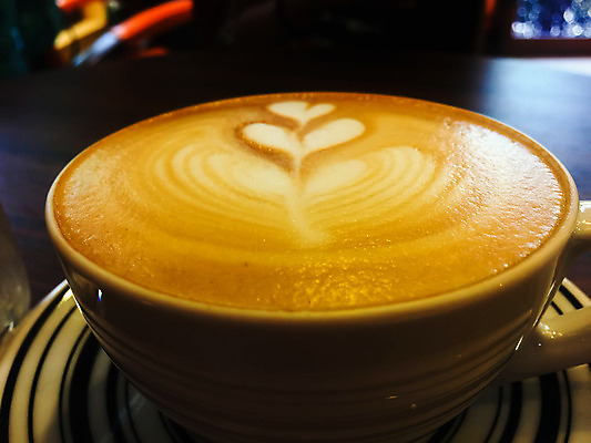 포토 JPG 해외이미지 디자인 커피 음료 음식 백그라운드 탁자 미술 사람없음 목재 컵 갈색 초콜릿 어둠 거품 카페 우유 머그컵 수확 흰색 뜨거움 아침식사 크림 카푸치노 에스프레소 라떼 모카 카페인 스타일 해외202004 해외포토 나무 식기 컬러 가구 농업 재료 문화예술 디저트 유제품 상점 식사 파일형식 이미지허브