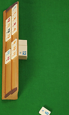 포토 JPG 해외이미지 조각 생각 모션 놀이 탁자 아이디어 사람없음 목재 초록색 장난감 게임 우승 행운 도박 계획 오브젝트 분실 지능 해외202004 해외포토 나무 컬러 가구 컨셉 재료 최고 파일형식 이미지허브