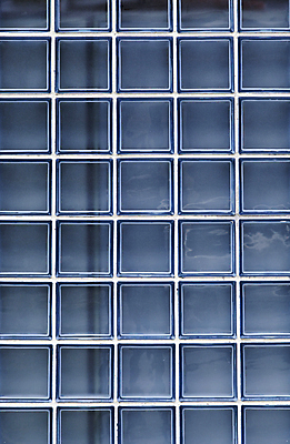 포토 JPG 해외이미지 모델 응시 벽 백그라운드 창문 유리 추상 벽돌 주택 미술 사람없음 건물 물 파란색 빛 반사 욕실 흰색 투명 보호 소프트포커스 건축가 타일 묘사 질감 정사각형 모자이크 설정 블러 샤워실 스타일 해외202004 해외포토 자연요소 도형 직업 건축물 시선 컬러 컨셉 무늬 재질 문화예술 촬영기법 샤워시설 파일형식 이미지허브