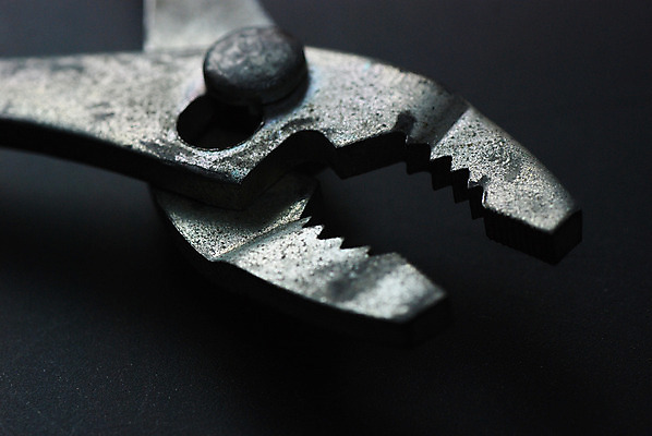 포토 JPG 해외이미지 손 산업 선 백그라운드 부분 새로움 주택 손잡이 사람없음 빨간색 빛 세트 금속 검은색 장비 흰색 기구 도구 공구 나사 스패너 잡기 업무 그룹 운전사 수리 작음 플라스틱 자르기 철 오브젝트 눈금 클립 심플 펜치 고무 토막 조립 고립 조작 철강 하드웨어 해외202004 해외포토 직업 컬러 컨셉 모션 재질 건물 신체부위 컴퓨터 작업 크기 파일형식 이미지허브