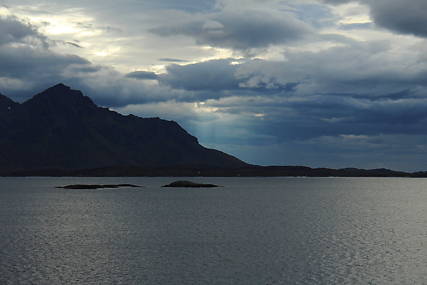 포토 JPG 해외이미지 구름 바다 하늘 노르웨이 풍경 사람없음 파란색 빛 북극 해외202004 해외포토 자연요소 유럽 컬러 극지방 파일형식 이미지허브