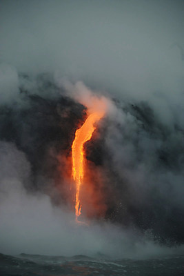 포토 JPG 해외이미지 바다 사람없음 야외 흐름 뜨거움 연기 위험 재해 화산 용암 화산섬 해외202004 해외포토 섬 컨셉 산 파일형식 이미지허브