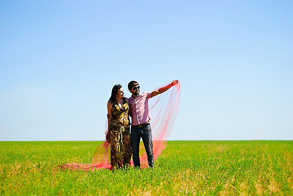 포토 JPG 해외이미지 라이프스타일 커플 공원 여자 남자 행복 2 밭 가족 자연 하늘 함께함 발렌타인데이 사랑 미소 사람 소년 야외 두명 초록색 여름 친구 청춘 봄 우정 유혹 해외202004 해외포토 계절 공공시설 감정 어린이 컬러 컨셉 농업 관계 데이이벤트 표정 생활 생태계 파일형식 이미지허브