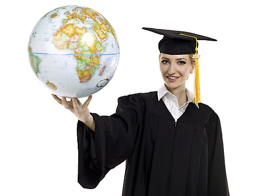 포토 JPG 해외이미지 학생 여자 교육 지구 컨셉 졸업 한명 사람 스터디 세계 글로벌 지구본 축하 대학교 해외202004 해외포토 1 학교 학습 파일형식 이미지허브