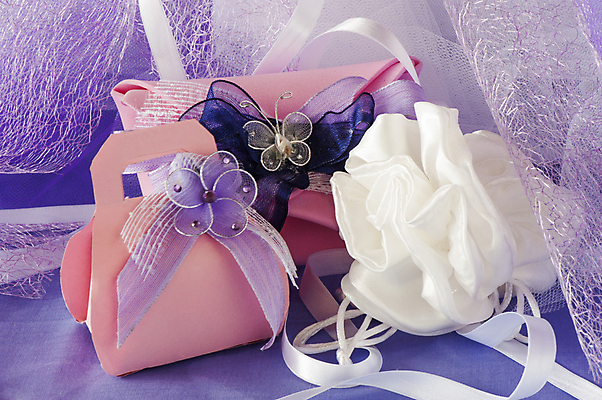 포토 JPG 해외이미지 기념일 꽃 행복 리본 분홍색 결혼 백그라운드 가족 결혼식 휴가 사탕 선물 사랑 이벤트 사람없음 장식 상자 파티 축제 기쁨 흰색 축하 설탕 활 기회 패키지 성찬식 세례 해외202004 해외포토 식물 감정 컬러 컨셉 관계 디저트 파일형식 이미지허브