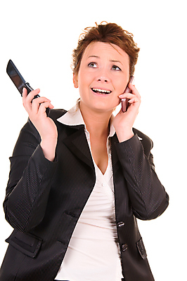 포토 JPG 해외이미지 백인 직업 1 손 여자 감정 유럽 얼굴 비즈니스 통신 모바일 스트레스 대화 한명 사람 정장 성인 스마트폰 사무실 판매 검은색 장비 흰색 표현 잡기 도움 비즈니스우먼 좌절 연결 토론 종업원 전화기 가득함 고민 흥분 문제 나눔 고립 과로 과부하 표현성 해외202004 해외포토 서양인 옷 나라 컬러 컨셉 모션 말하기 신체부위 핸드폰 스마트기기 직장인 파일형식 이미지허브