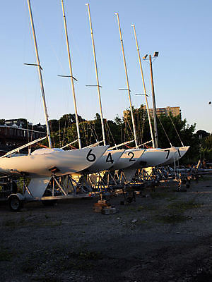 포토 JPG 해외이미지 스포츠 바다 요트 항해 사람없음 물 보트 속도 돛대 뱃놀이 해외202004 해외포토 자연요소 배_교통 전통놀이 파일형식 이미지허브