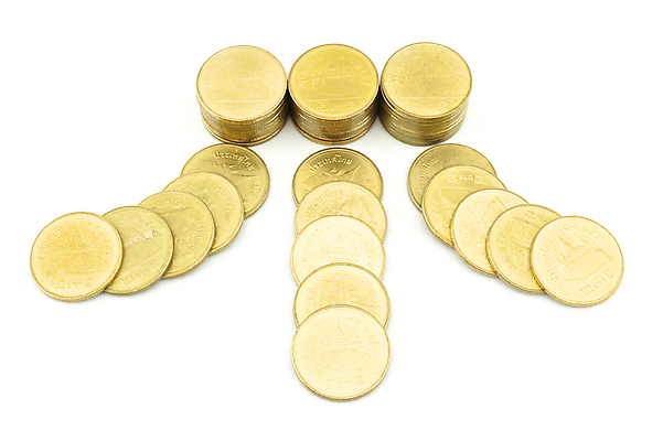 포토 JPG 해외이미지 백그라운드 돈 성공 사람없음 금융 동전 흰색 재산 황금 심볼 사인 고립 해외202004 해외포토 컬러 컨셉 경제 파일형식 이미지허브