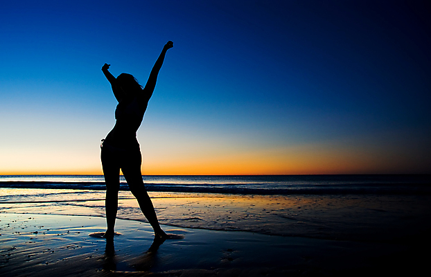 포토 JPG 해외이미지 모양 모델 행복 실루엣 모래 바다 여행 자연 하늘 풍경 사람없음 야외 물 여름 반사 평화 일출 일몰 기쁨 수평선 해외202004 해외포토 자연요소 계절 감정 컨셉 촬영기법 노을 생태계 파일형식 이미지허브