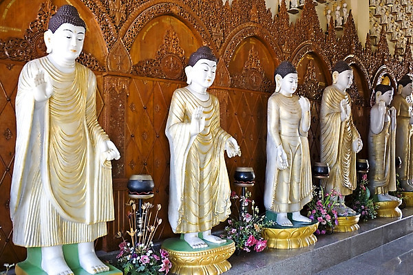 포토 JPG 해외이미지 전통 아시아 종교 문화 여행 백그라운드 불교 건축양식 동양인 사람없음 건물 조각상 믿음 탑 수확 기도 사찰 역사 황금 묘사 명상 수도원 천연기념물 미얀마 버마 사당 사리탑 숭배 이국적 해외202004 해외포토 건축물 건축 감정 나라 농업 종교건축 인종 조형물 파일형식 이미지허브