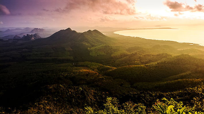 포토 JPG 해외이미지 나무 식물 구름 꽃 아시아 바다 태국 하늘 산 따뜻함 풍경 사람없음 여름 일출 일몰 안개 언덕 해외202004 해외포토 자연요소 계절 나라 날씨 노을 파일형식 이미지허브