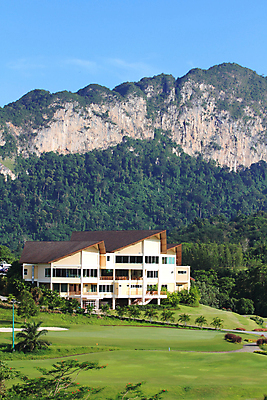 포토 JPG 해외이미지 스포츠 골프 건축양식 부동산 주택 풍경 사람없음 땅 클럽 조경 건축업자 페어웨이 해외202004 해외포토 건축 건물 구기 재산 파일형식 이미지허브