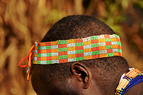 포토 JPG 해외이미지 드레스 여행 목걸이 장신구 아프리카 미술 사람 사람없음 사파리 커뮤니티 탄자니아 해외202004 해외포토 옷 나라 문화예술 파일형식 이미지허브