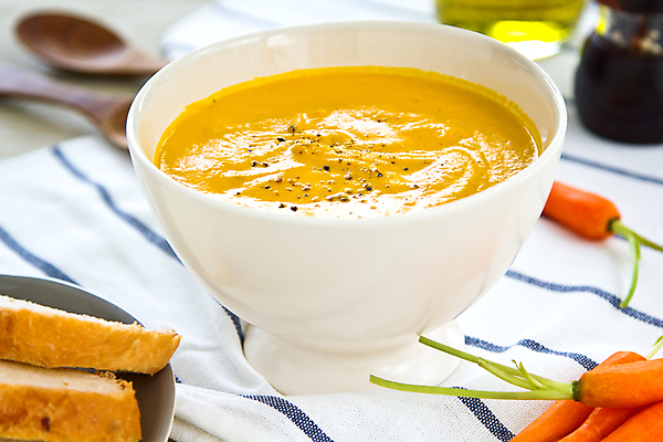 포토 JPG 해외이미지 음식 빵 겨울 채소 오렌지 재료 따뜻함 건강 요리 사람없음 초록색 컬러풀 갈색 식사 저녁식사 당근 가을 사발 수프 크림 질감 뿌리 칼로리 내추럴 통밀 해외202004 해외포토 계절 컬러 과일 뿌리채소 사기그릇 밀 파일형식 이미지허브