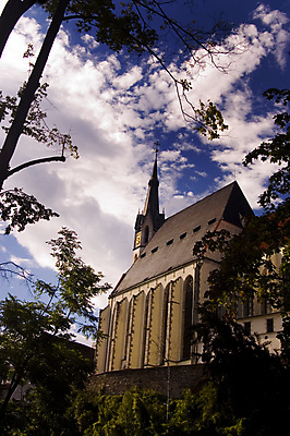 포토 JPG 해외이미지 구름 유럽 여행 건축양식 창문 하늘 지붕 휴가 거리 파노라마 미술 사람없음 건물 강 세계 조각상 성당 교회 탑 역사 타일 체코 타운 공화국 보헤미아 해외202004 해외포토 자연요소 건축물 건축 나라 종교건축 문화예술 촬영기법 조형물 도시 파일형식 이미지허브