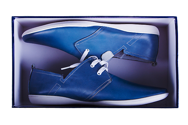 포토 JPG 해외이미지 남자 신발 사람없음 파란색 빛 유행 흰색 쌍 고급 우아함 가죽 오브젝트 고립 양발 스타일 해외202004 해외포토 컬러 컨셉 사람 파일형식 이미지허브