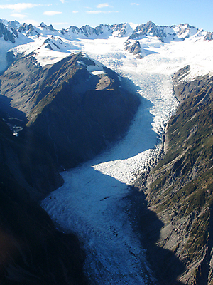포토 JPG 해외이미지 여행 자연 조류 하늘 스키 새로움 산 함께함 풍경 사람없음 야외 파란색 세계 환경 흰색 황무지 재산 보호 정상 땅 빙하 알프스 뉴질랜드 지역 멀리 남쪽 내추럴 울퉁불퉁 웅장함 절정 눈내림 해외202004 해외포토 동물 유럽 컬러 컨셉 겨울스포츠 눈_날씨 금융 오세아니아 방향 생태계 파일형식 이미지허브