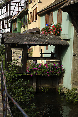 포토 JPG 해외이미지 주택 풍경 사람없음 관광지 프랑스 역사 재산 그림 해외202004 해외포토 유럽 여행 건물 금융 파일형식 이미지허브