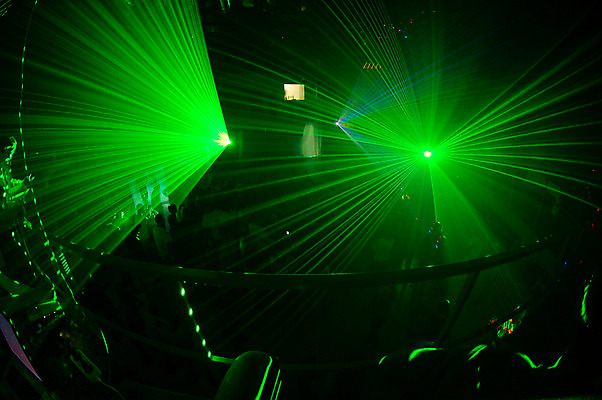 포토 JPG 해외이미지 여자 남자 행복 실루엣 산업 음악 파도 신체 휴식 사람 이벤트 사람없음 장식 10대 초록색 빛 약 파티 우주 어둠 댄서 에너지 분노 춤 야간 클럽 디스코 러시아 리듬 베이스 스캐너 테크노 유흥 효과 해외202004 해외포토 자연요소 직업 감정 유럽 바다 컬러 컨셉 의학 청소년 현악기 문화예술 촬영기법 파일형식 이미지허브