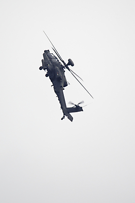 포토 JPG 해외이미지 구름 날개 교통시설 영국 비행기 사람없음 힘 칼날 헬리콥터 공항 공격 공군 항공 속도 군용 쇼 제트기 엔진 공학 에어쇼 대패 해외202004 해외포토 자연요소 교육 유럽 교통 항공교통 모션 대중교통 군대 시설 파일형식 이미지허브