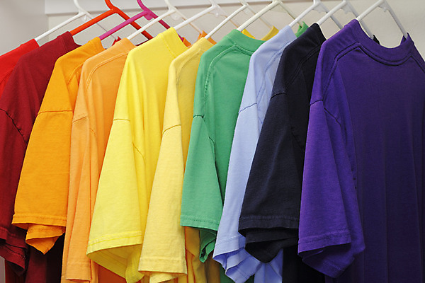 포토 JPG 해외이미지 옷 남자 무지개 셔츠 티셔츠 오렌지 실내 매달리기 종류 성인 사람없음 내부 빨간색 초록색 파란색 컬러풀 노란색 유행 보라색 여러개 흰색 면 장롱 닫기 선택 플라스틱 남색 수집 제비꽃 오브젝트 섞기 스펙트럼 신발장 스타일 많음 해외202004 해외포토 자연요소 꽃 컬러 가구 다수 컨셉 상의 과일 모션 재질 사람 파일형식 이미지허브