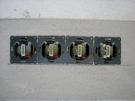 포토 JPG 해외이미지 사람없음 건물 빛 스위치 해외202004 해외포토 건축물 파일형식 이미지허브