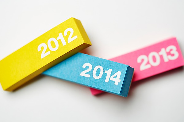 포토 JPG 스튜디오촬영 백그라운드 새해 실내 근접촬영 사람없음 아웃포커스 숫자 오브젝트 포스트잇 2014년 2013년 2012년 국내포토 문자 뷰포인트 촬영기법 내부 메모지 연도 파일형식