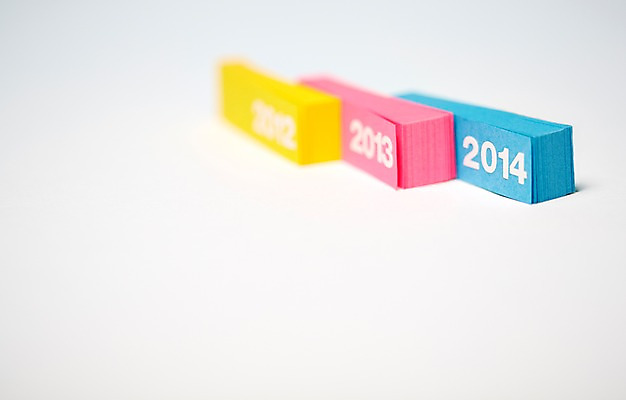 포토 JPG 스튜디오촬영 백그라운드 새해 실내 근접촬영 사람없음 아웃포커스 숫자 오브젝트 포스트잇 2014년 국내포토 문자 뷰포인트 촬영기법 내부 메모지 연도 파일형식