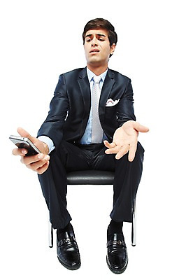 포토 JPG 스튜디오촬영 전신 서양인 해외기획촬영 응시 2012년태국 남자 의자 비즈니스 실내 한명 들기 누끼 사람 앉기 정장 손짓 20대 성인 앞모습 비즈니스라이프 스마트폰 비즈니스맨 와이드앵글 청년만 청년남자만 청년남자한명만 성인남자한명만 국내포토 외국인 1 라이프스타일 시선 옷 뷰포인트 가구 모션 청년 내부 핸드폰 스마트기기 직장인 남자만 남자한명만 성인남자만 성인만 파일형식