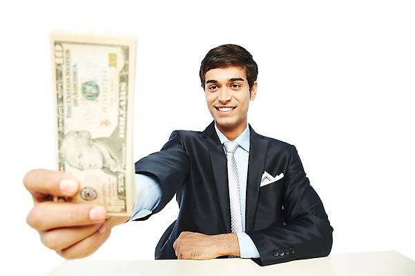 포토 JPG 스튜디오촬영 서양인 해외기획촬영 2012년태국 남자 지폐 돈 비즈니스 탁자 실내 한명 웃음 들기 누끼 사람 정장 상반신 20대 성인 앞모습 아웃포커스 금융 경제 비즈니스라이프 달러 비즈니스맨 와이드앵글 청년만 청년남자만 청년남자한명만 성인남자한명만 국내포토 외국인 1 라이프스타일 옷 뷰포인트 가구 모션 촬영기법 표정 청년 내부 직장인 재산 남자만 남자한명만 성인남자만 성인만 파일형식