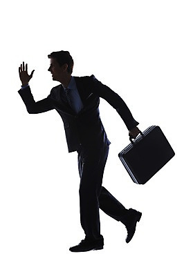 포토 JPG 스튜디오촬영 전신 서양인 해외기획촬영 응시 2012년태국 남자 실루엣 서류가방 가방 비즈니스 모션 실내 한명 서기 웃음 들기 누끼 사람 정장 20대 성인 옆모습 비즈니스라이프 달리기 비즈니스맨 역광 청년만 청년남자만 청년남자한명만 성인남자한명만 국내포토 외국인 1 라이프스타일 시선 잡화 옷 뷰포인트 촬영기법 표정 청년 내부 직장인 남자만 남자한명만 성인남자만 성인만 파일형식