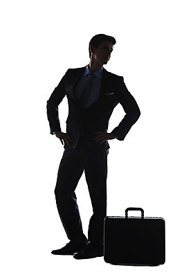 포토 JPG 스튜디오촬영 전신 서양인 해외기획촬영 응시 2012년태국 남자 실루엣 허리손 서류가방 가방 비즈니스 모션 실내 한명 서기 누끼 사람 정장 20대 성인 비즈니스라이프 비즈니스맨 역광 청년만 청년남자만 청년남자한명만 성인남자한명만 국내포토 외국인 1 라이프스타일 시선 잡화 옷 포즈 촬영기법 청년 내부 직장인 남자만 남자한명만 성인남자만 성인만 파일형식