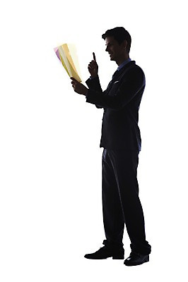 포토 JPG 스튜디오촬영 전신 서양인 외국인 백인 해외기획촬영 응시 2012년태국 남자 실루엣 비즈니스 모션 실내 한명 서기 들기 누끼 사람 정장 손짓 20대 성인 옆모습 비즈니스라이프 비즈니스맨 파일 역광 남자만 남자한명만 성인남자만 청년만 청년남자만 청년남자한명만 성인한명만 성인남자한명만 성인만 국내포토 1 라이프스타일 시선 옷 뷰포인트 촬영기법 인종 청년 내부 직장인 파일형식