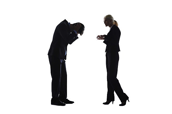 포토 JPG 스튜디오촬영 전신 서양인 외국인 백인 해외기획촬영 2012년태국 여자 남자 실루엣 비즈니스 모션 실내 서기 누끼 사람 정장 20대 성인 두명 옆모습 비즈니스라이프 마주보기 비즈니스맨 비즈니스우먼 귀막기 싸움 역광 시끄러움 청년만 성인만 국내포토 라이프스타일 옷 뷰포인트 촬영기법 인종 손짓 청년 내부 직장인 파일형식